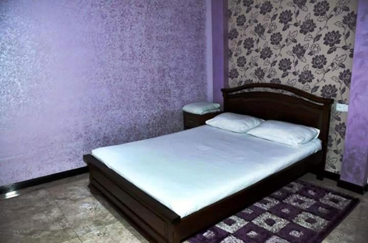 Amanz Hostel And Restaurant Yerevan Ngoại thất bức ảnh
